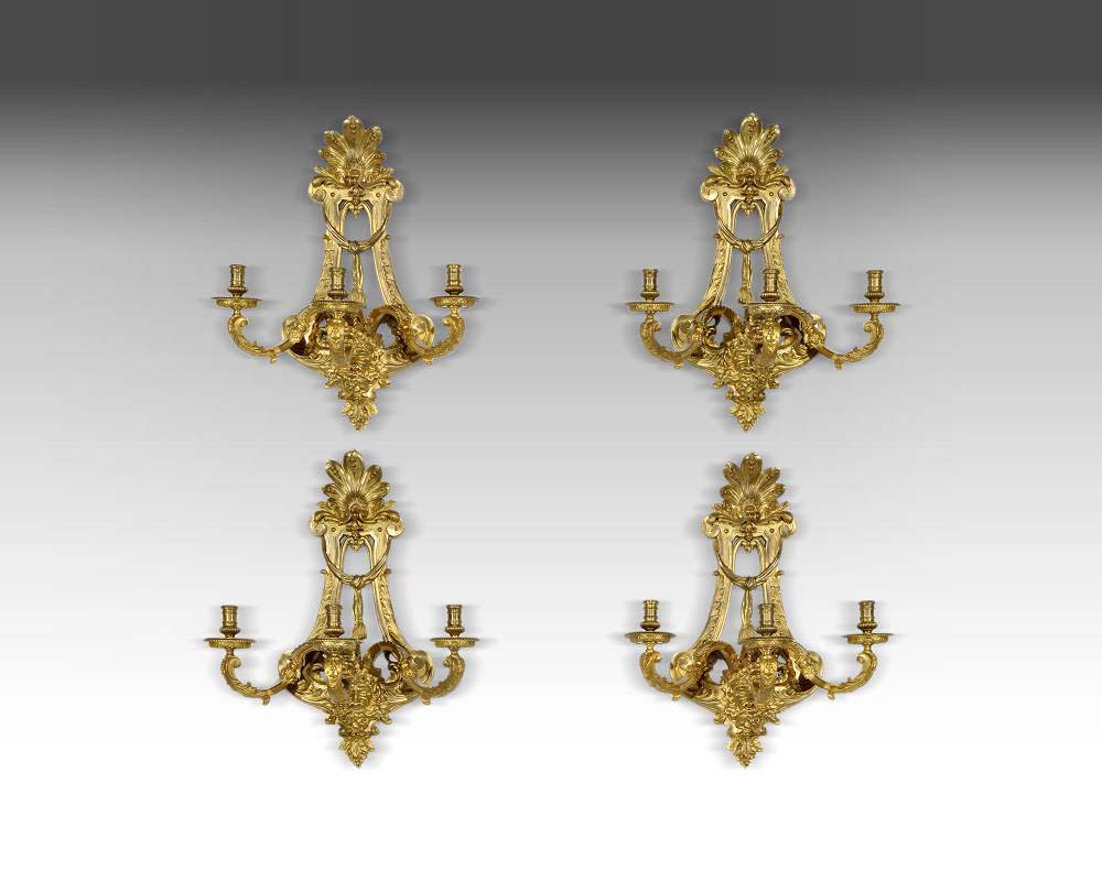 Exquisite set of four wall lights Regency style decorated with bearded men features Exquisite set of four wall lights Regency style decorated with bearded men features-0