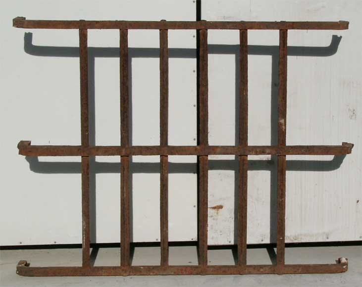 Protective grille from castle in Laon Protective grille from castle in Laon-0