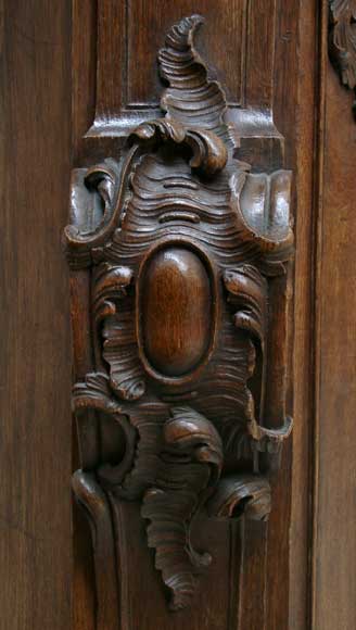Oak mantle and trumeau with portrait of lady Oak mantle and trumeau with portrait of lady-4