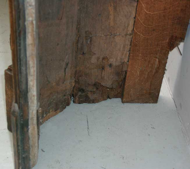 Oak mantle and trumeau with portrait of lady Oak mantle and trumeau with portrait of lady-7