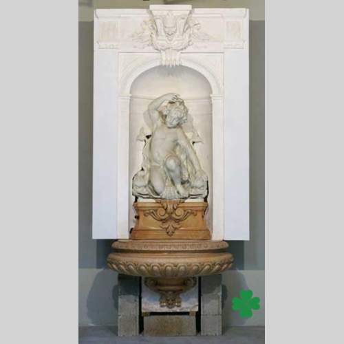 Alcove fountain