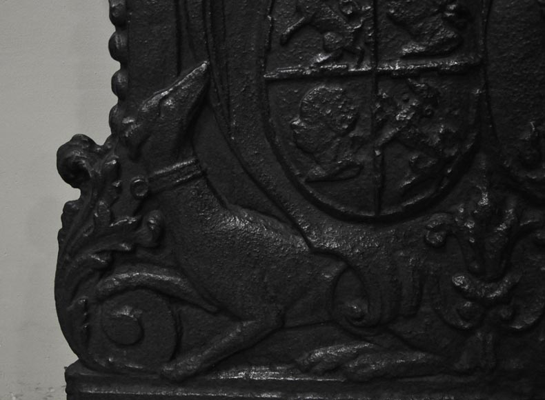 Antique cast iron fireback with wedding coat of arms of Gilles Brunet, Marquis of la Palisse, and Françoise-Suzanne Bignon Antique cast iron fireback with wedding coat of arms of Gilles Brunet, Marquis of la Palisse, and Françoise-Suzanne Bignon-4