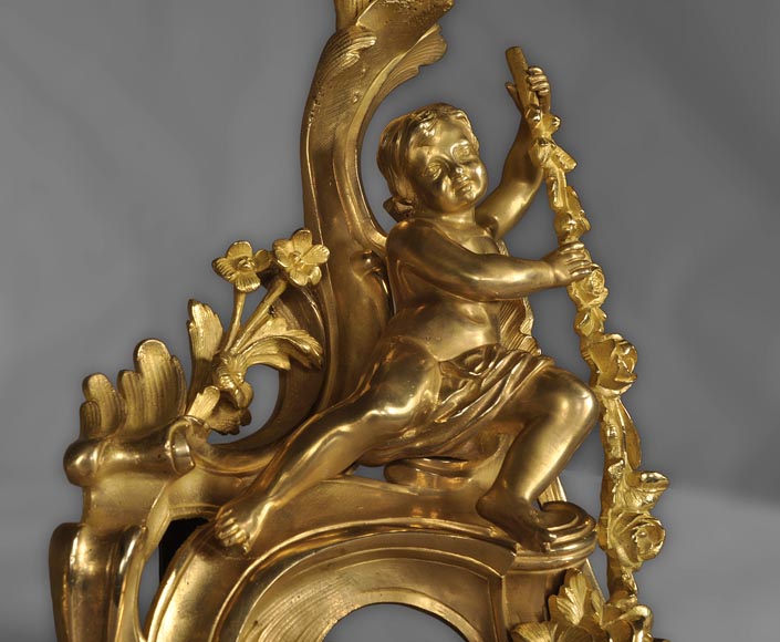 Antique Louis XV style andirons made out of gilded bronze with putti decor Antique Louis XV style andirons made out of gilded bronze with putti decor-6