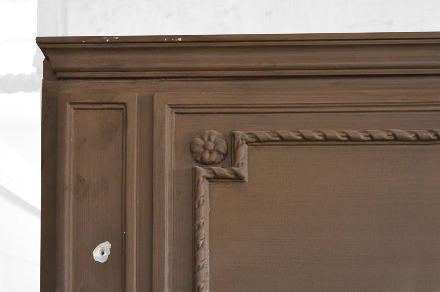 Antique Louis XVI overmantel ornamented with paterae and bow Antique Louis XVI overmantel ornamented with paterae and bow -2