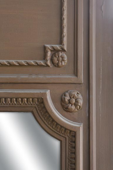 Antique Louis XVI overmantel ornamented with paterae and bow Antique Louis XVI overmantel ornamented with paterae and bow -3