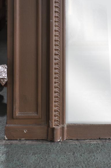 Antique Louis XVI overmantel ornamented with paterae and bow Antique Louis XVI overmantel ornamented with paterae and bow -4