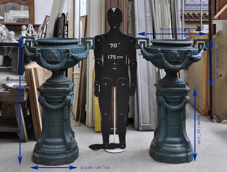 Pair of cast iron Louis XVI style vase with theirs originals bases Pair of cast iron Louis XVI style vase with theirs originals bases-7