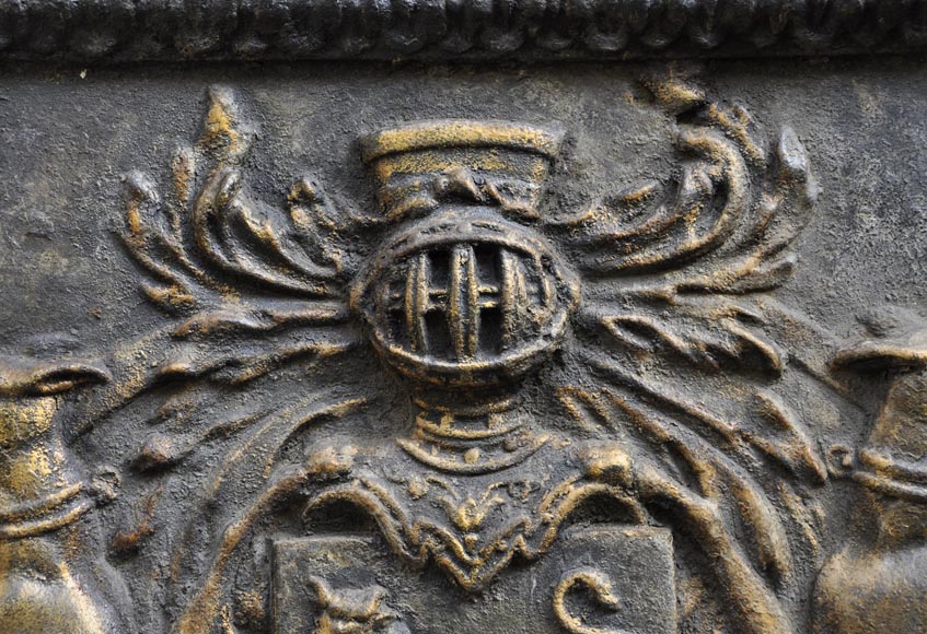 Important antique fireback with Jean Bouhier de Savigny coat of arms, first half of the 18th century Important antique fireback with Jean Bouhier de Savigny coat of arms, first half of the 18th century-2