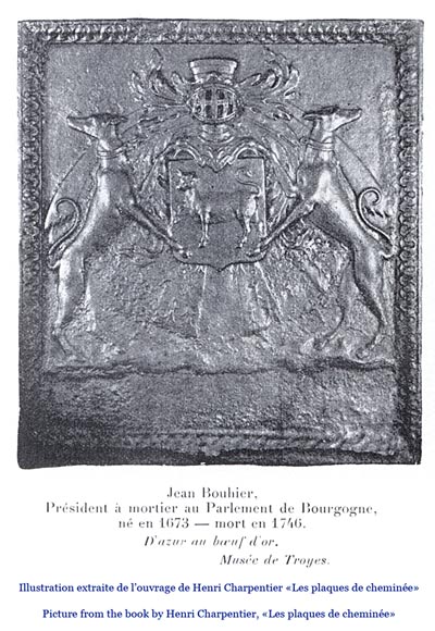 Important antique fireback with Jean Bouhier de Savigny coat of arms, first half of the 18th century Important antique fireback with Jean Bouhier de Savigny coat of arms, first half of the 18th century-10