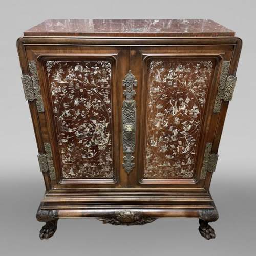 DAÏ NIPPON, Japanese-style cabinet with mother-of-pearl marquetry