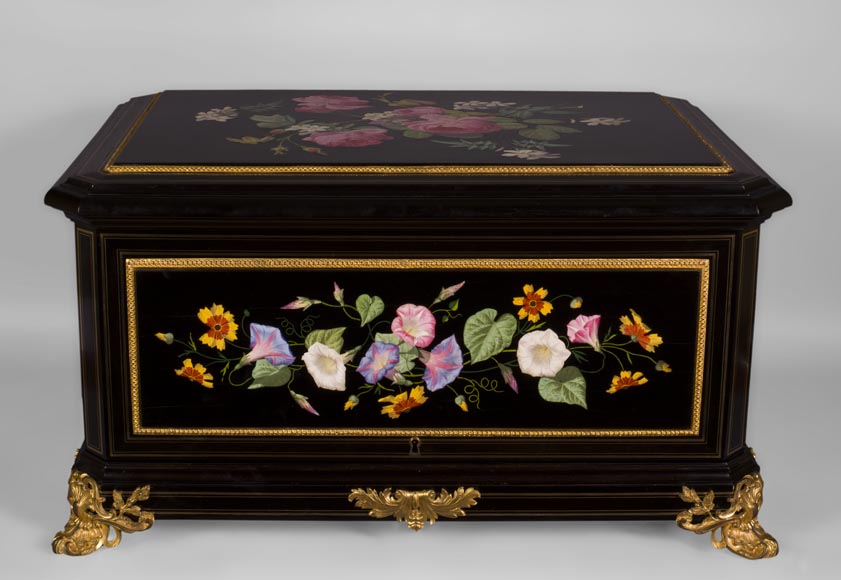 Julien-Nicolas RIVART (1802-1867) - Exceptional Jewel Case decorated with porcelain marquetry from Elsa Schiaparelli’s collection Julien-Nicolas RIVART (1802-1867) - Exceptional Jewel Case decorated with porcelain marquetry from Elsa Schiaparelli’s collection-1