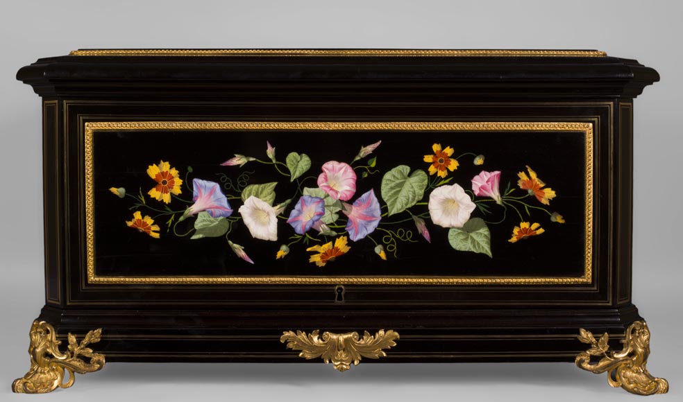 Julien-Nicolas RIVART (1802-1867) - Exceptional Jewel Case decorated with porcelain marquetry from Elsa Schiaparelli’s collection Julien-Nicolas RIVART (1802-1867) - Exceptional Jewel Case decorated with porcelain marquetry from Elsa Schiaparelli’s collection-2