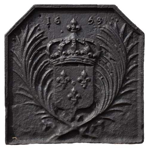 Antique cast iron fireback with the French coat of arms dated 1659