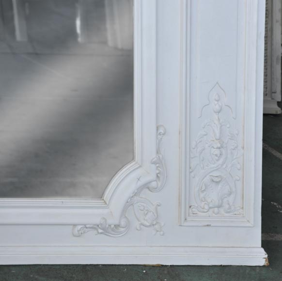 Large antique Regence style overmantel pierglass with putti playing in the vineyards Large antique Regence style overmantel pierglass with putti playing in the vineyards-8