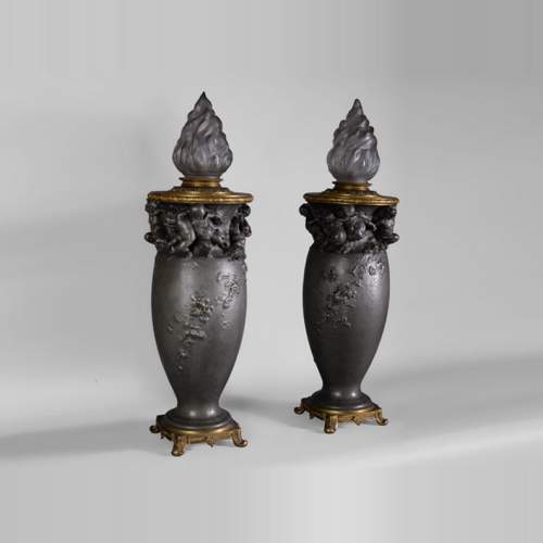 Paul ROUSSEL (1867-1928) - Pair of pewter lamps, cast by Eugène Soleau and globe signed Sèvres