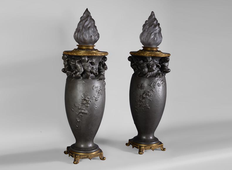 Paul ROUSSEL (1867-1928) - Pair of pewter lamps, cast by Eugène Soleau and globe signed Sèvres Paul ROUSSEL (1867-1928) - Pair of pewter lamps, cast by Eugène Soleau and globe signed Sèvres-0