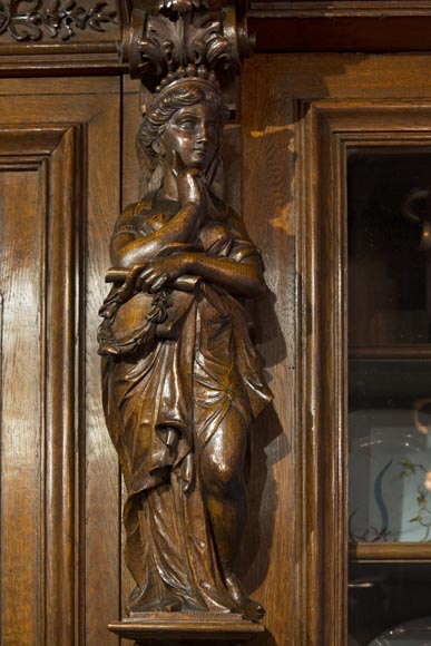 Richly carved Neo-Renaissance style buffet Richly carved Neo-Renaissance style buffet-6