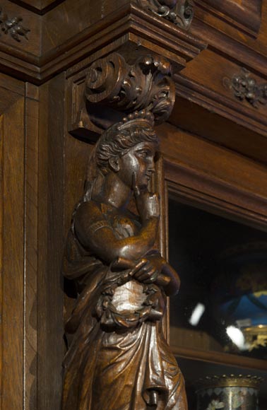 Richly carved Neo-Renaissance style buffet Richly carved Neo-Renaissance style buffet-7