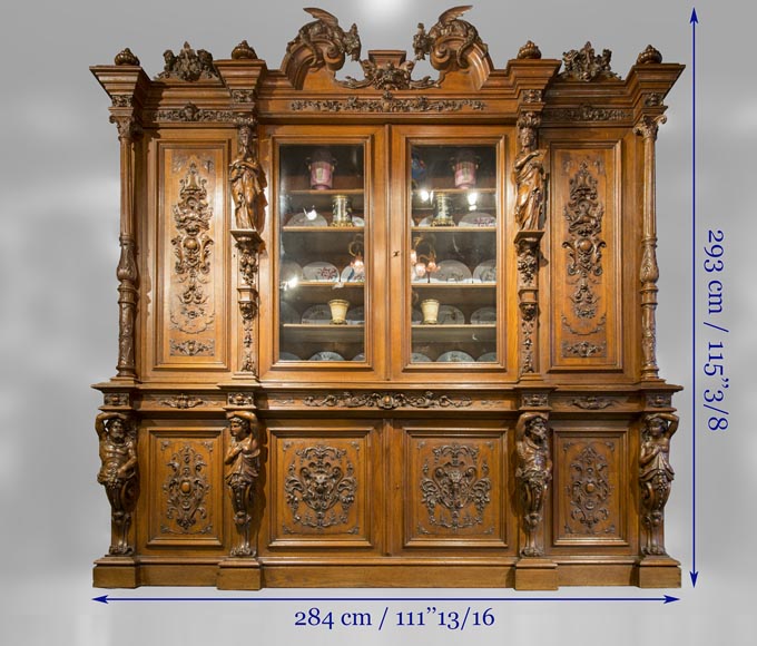 Richly carved Neo-Renaissance style buffet Richly carved Neo-Renaissance style buffet-21