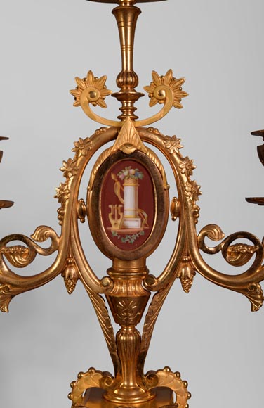 Neo-Pompeian style clock set made out of gilded bronze and red ceramic Neo-Pompeian style clock set made out of gilded bronze and red ceramic-8