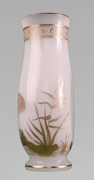 Baccarat, Pair of vases with wading birds, circa 1880 Baccarat, Pair of vases with wading birds, circa 1880-4