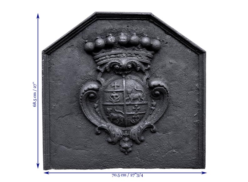Antique cast iron fireback with the Joly family coat of arms, 18th century Antique cast iron fireback with the Joly family coat of arms, 18th century -7