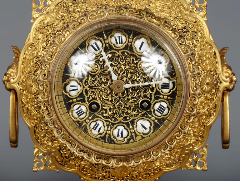 Ferdinand BARBEDIENNE (attributed to) - Gilded bronze set clock in the taste of Japan Ferdinand BARBEDIENNE (attributed to) - Gilded bronze set clock in the taste of Japan-4