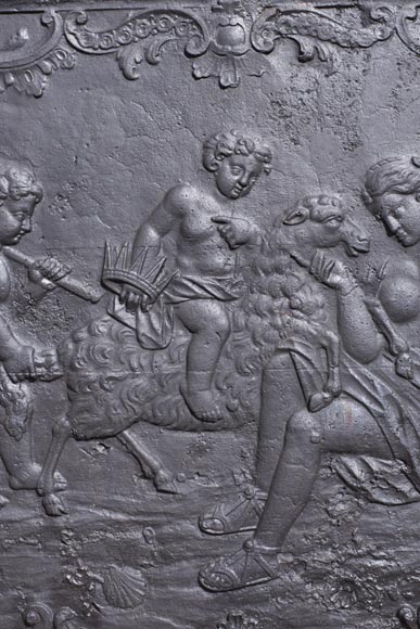 Louis XV fireback depicting Aphrodite Pandemos Louis XV fireback depicting Aphrodite Pandemos-2