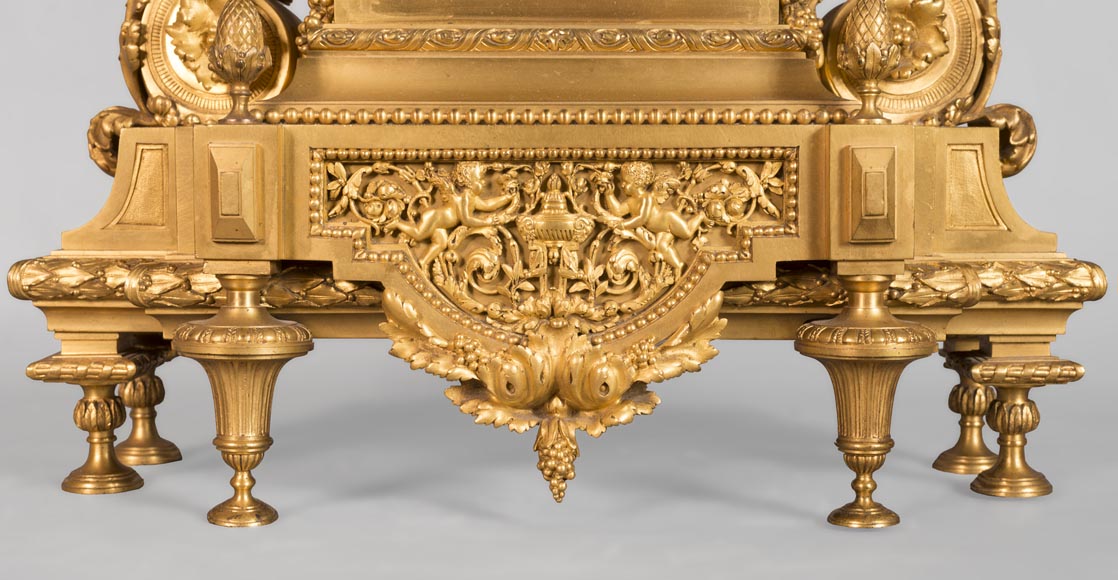 Louis XVI style clock, in gilded bronze-1