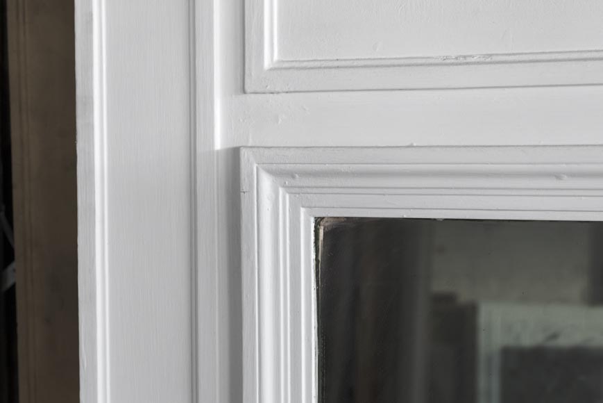 An antique trumeau made out of white wood and stucco An antique trumeau made out of white wood and stucco-3