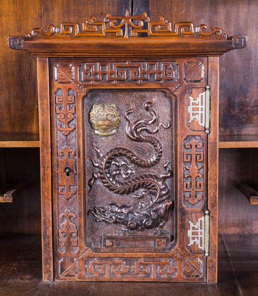 Cabinet with shelves inspired by the Far East Cabinet with shelves inspired by the Far East-3
