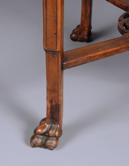 Japanese style game table with an engraved decoration Japanese style game table with an engraved decoration-8