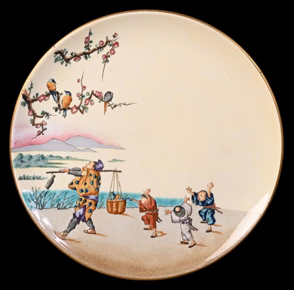 Manufacture Jules Vieillard & Cie, set of seven Japonist plates-10