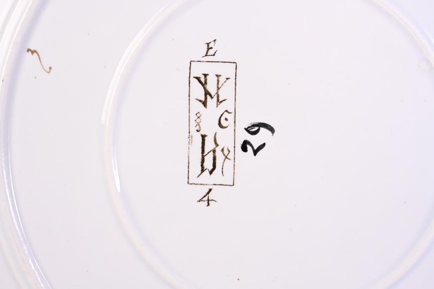 Manufacture Jules Vieillard & Cie, set of seven Japonist plates-17