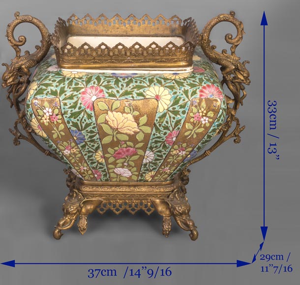 Ignac FISCHER - Chinese style jardiniere, in earthenware and gilded bronze Ignac FISCHER - Chinese style jardiniere, in earthenware and gilded bronze-12