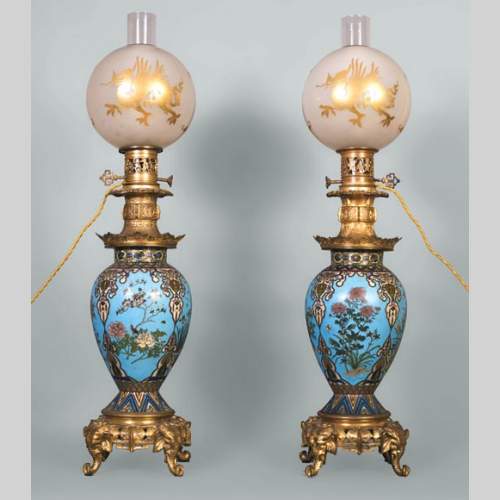 A pair of Japanese style lamps with elephant heads