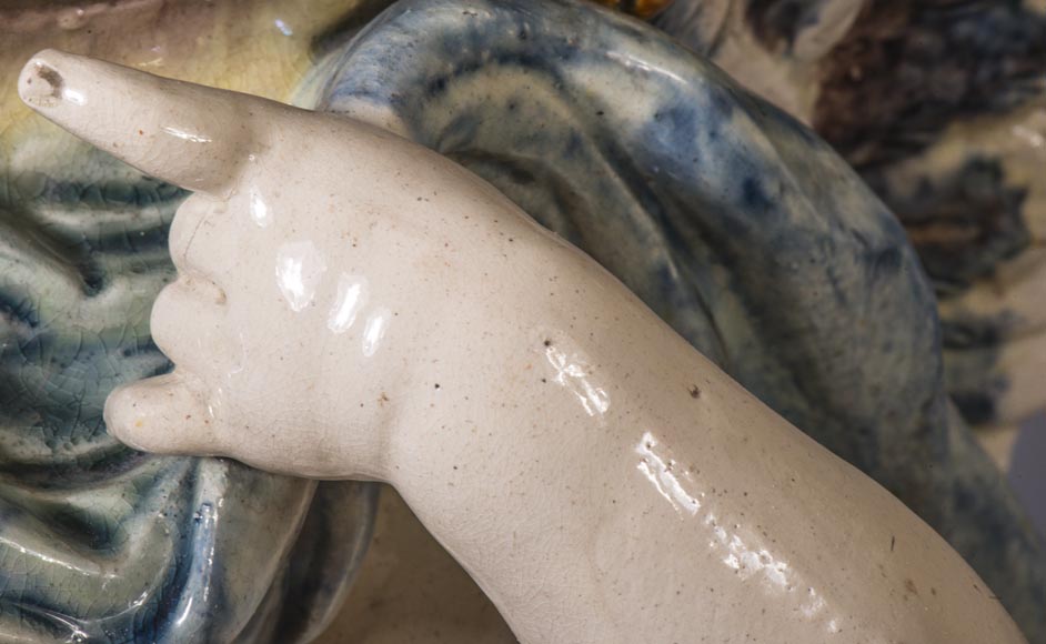 Polychrome earthenware pendulum, Cupid supporting the dial Polychrome earthenware pendulum, Cupid supporting the dial-4