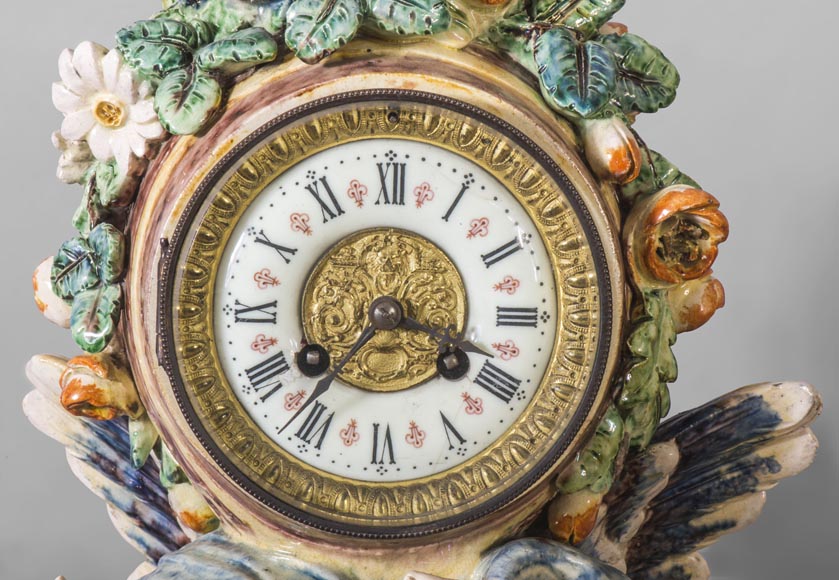 Polychrome earthenware pendulum, Cupid supporting the dial Polychrome earthenware pendulum, Cupid supporting the dial-5