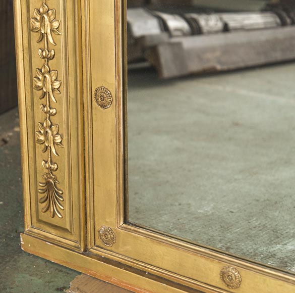 An antique Empire style overmantel, gilded, lions decorated pediment An antique Empire style overmantel, gilded, lions decorated pediment-5