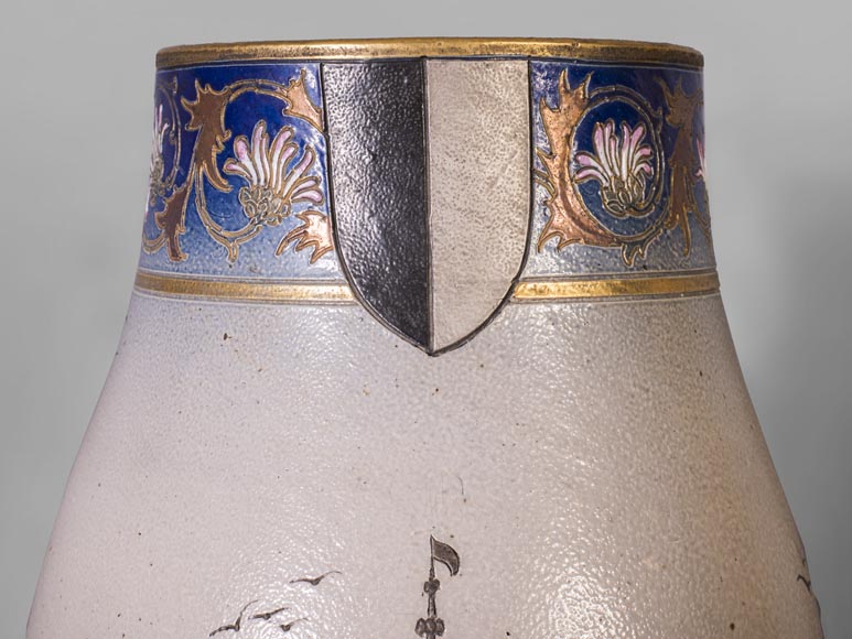 SARREGUEMINES MANUFACTURE - Sandstone vase SARREGUEMINES MANUFACTURE - Sandstone vase