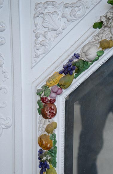 Napoleon III style overmantel pierglass with carved decoration of a garland of fruits Napoleon III style overmantel pierglass with carved decoration of a garland of fruits-3