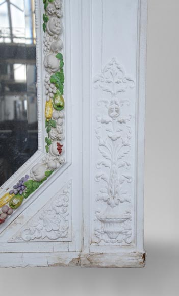 Napoleon III style overmantel pierglass with carved decoration of a garland of fruits Napoleon III style overmantel pierglass with carved decoration of a garland of fruits-6