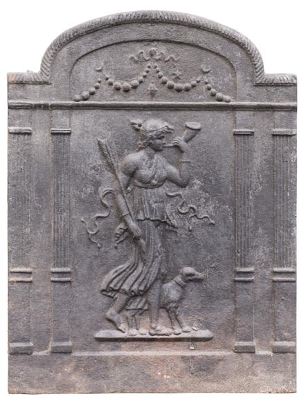 Modern fireback with Diana the Huntress Modern fireback with Diana the Huntress-0