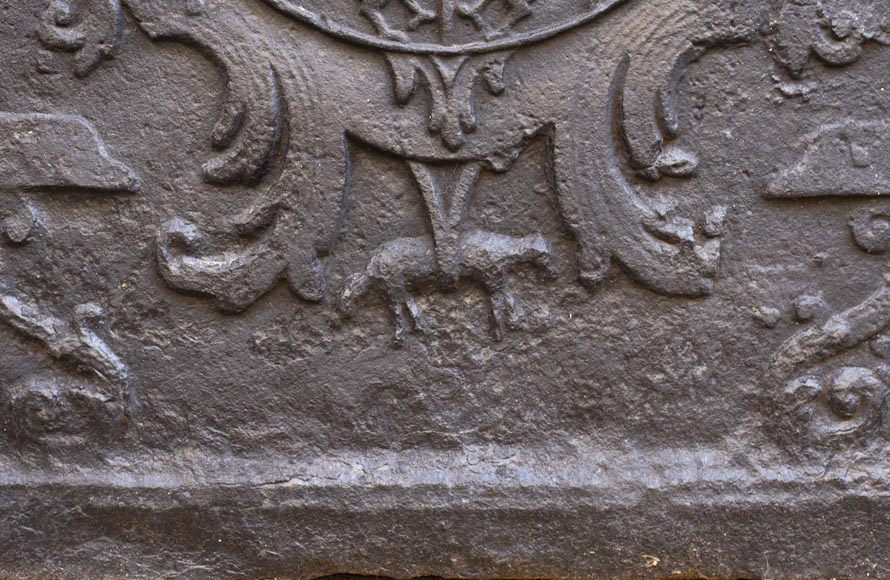 18th century fireback with the coat of arms of Leopold I Duke of Lorraine 18th century fireback with the coat of arms of Leopold I Duke of Lorraine-5