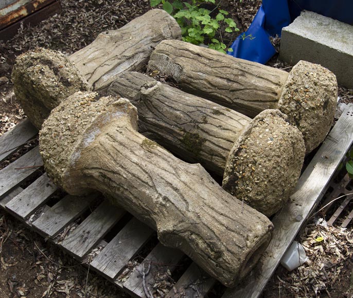 Set of Rocaille style cement posts Set of Rocaille style cement posts-2