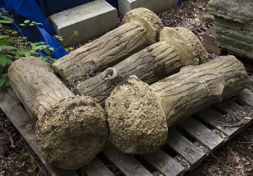 Set of Rocaille style cement posts Set of Rocaille style cement posts-3