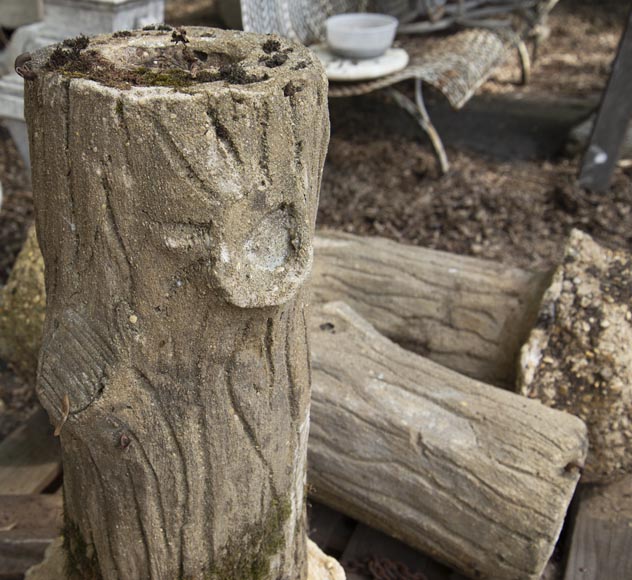 Set of Rocaille style cement posts Set of Rocaille style cement posts-8