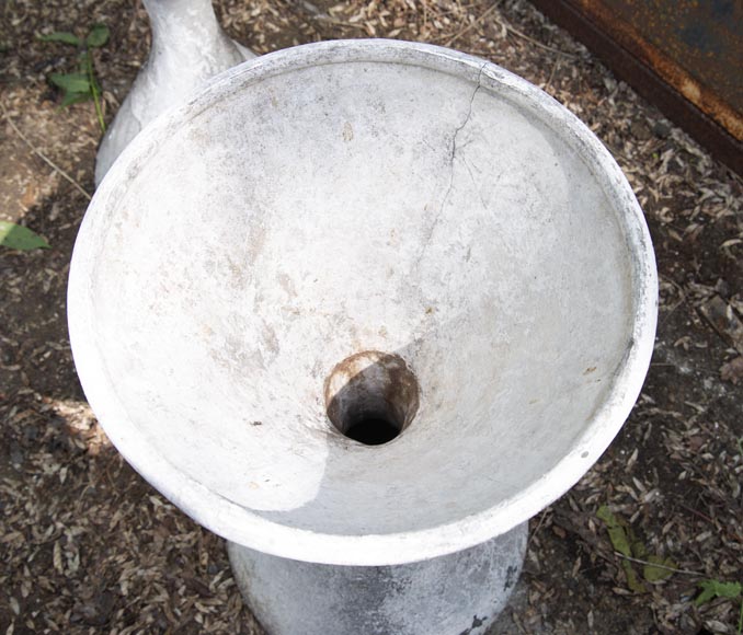 Pair of planters model Pair of planters model