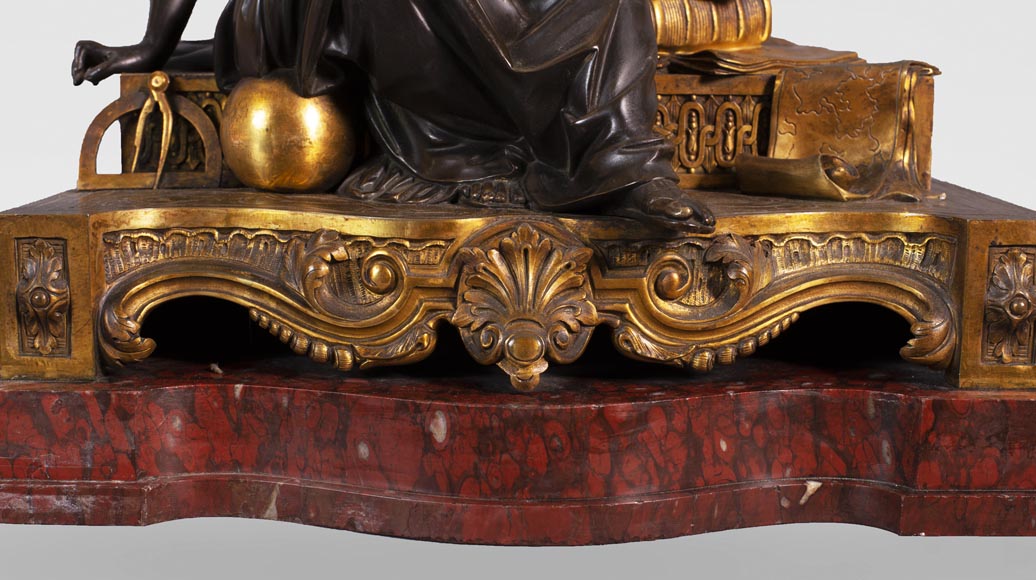 Maison Denière - Patinated and gilded bronze clock symbolizing Uranie Maison Denière - Patinated and gilded bronze clock symbolizing Uranie-8