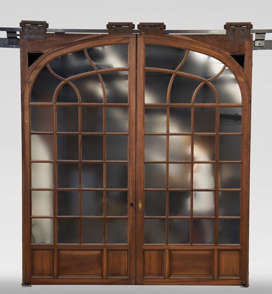 Large walnut sliding door Large walnut sliding door-0